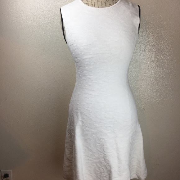 Theory 'Nikayla'  White Fit & Flare Dress Sz:M - Picture 4 of 8